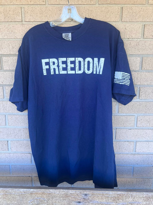 Freedom tee