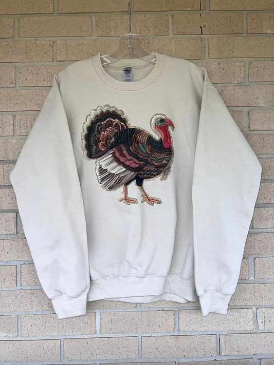 Faux yarn glitter turkey tee