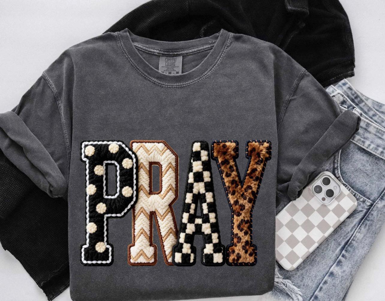 Faux yarn pray tee