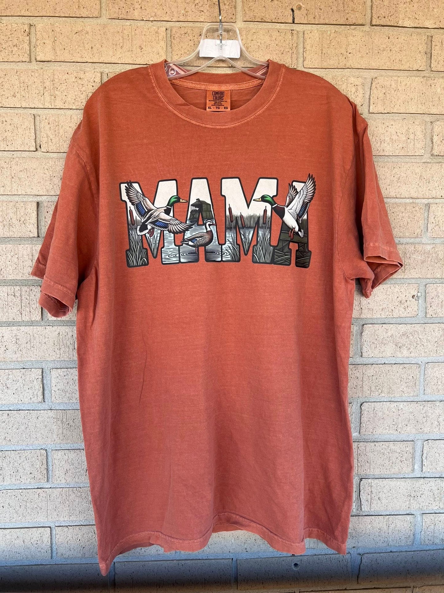 mama duck hunting tee