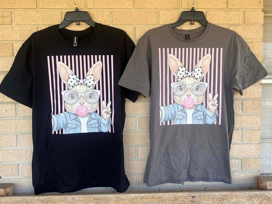 Peace sign bunny with stripped background tee