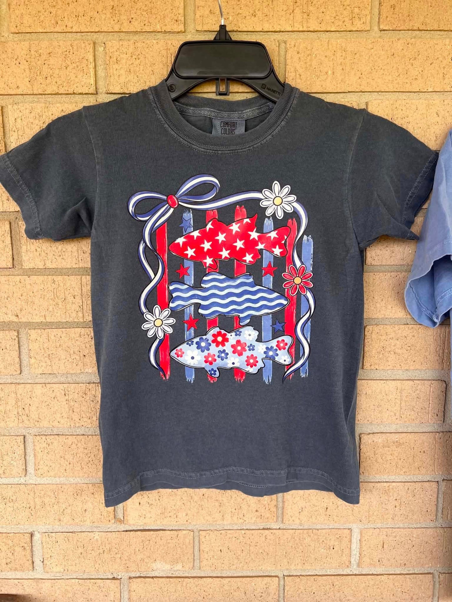 Patriotic fish tee