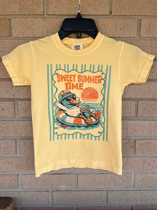 Sweet summertime duck tee