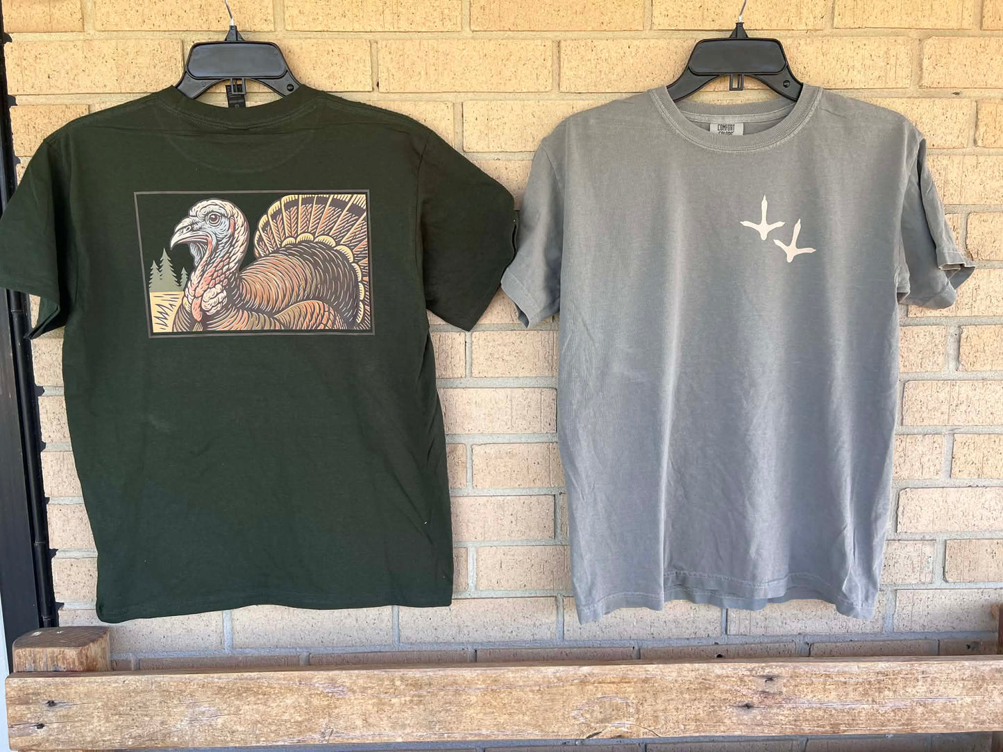 Vintage Turkey tee cream turkey tracks tee