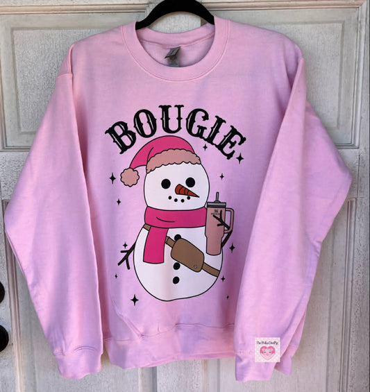 Bougie with a snowman holding tumbler tee