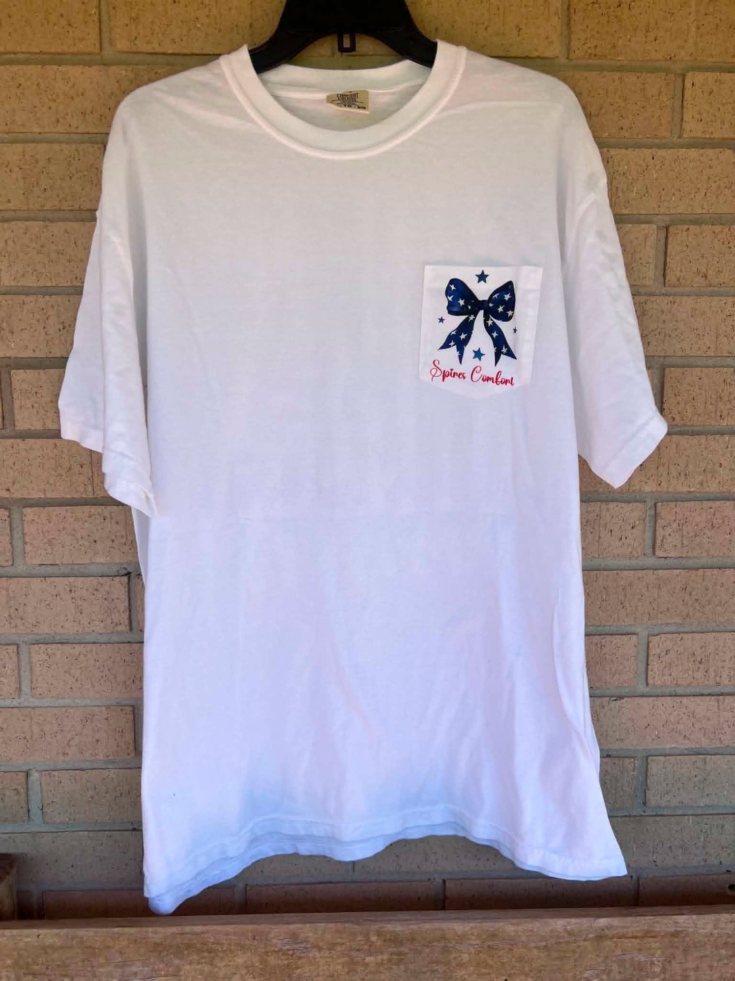 red white and tan lines tee